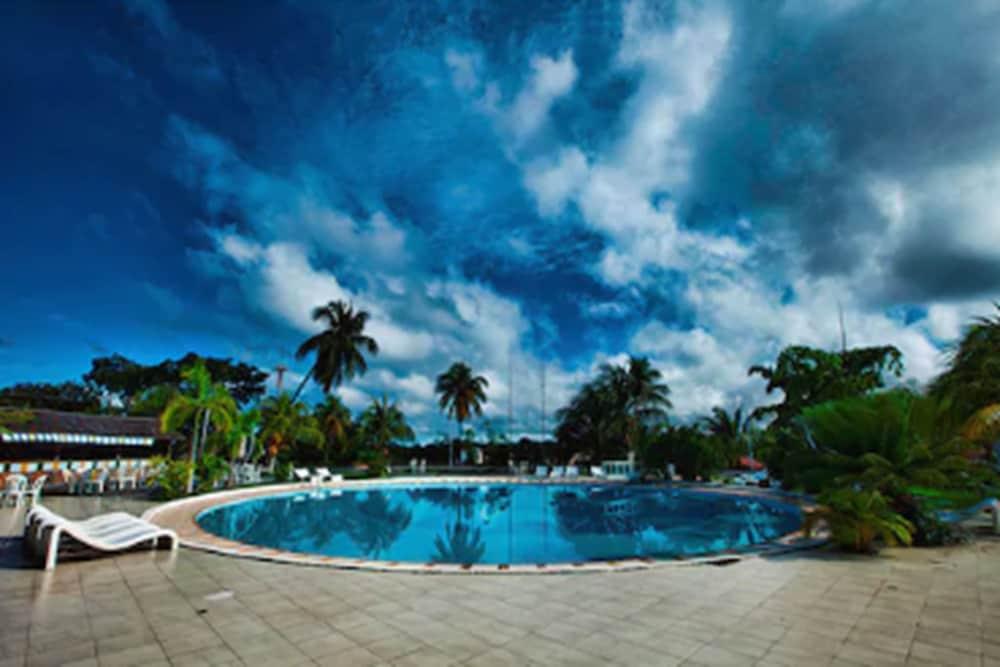 Barrudada Tropical Hotel Santarem Exterior photo